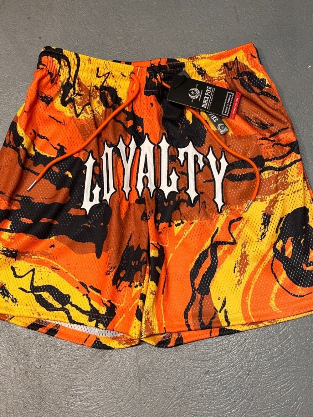 Black Pike Loyalty Mesh Shorts Size Small Orange Flame Camo New With Tag